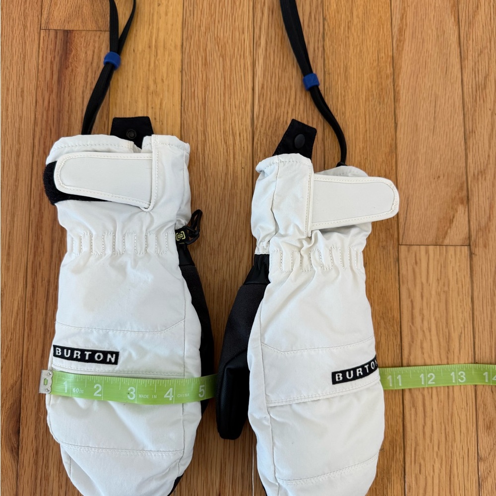 Women’s Burton ski/board mittens